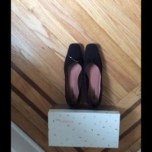 Black Flat Shoes