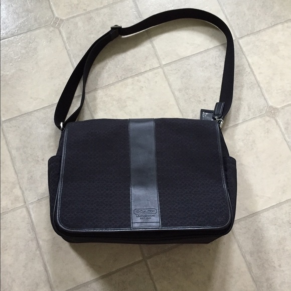 Coach messenger bag