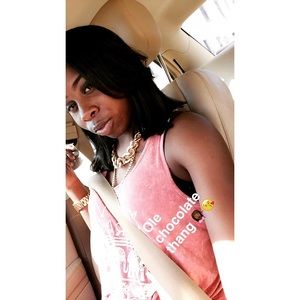 Meet your Posher, Shilloy