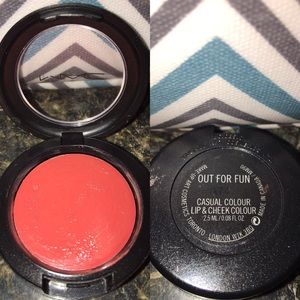 Mac casual colour blush