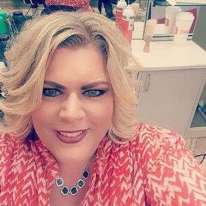 Meet your Posher, Janet