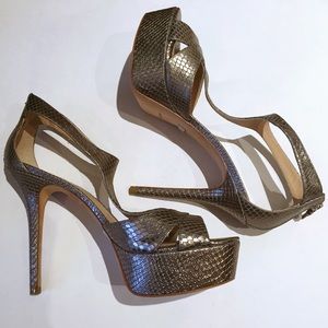 Pour La Victoire 'Illena' Snake Embossed Platform