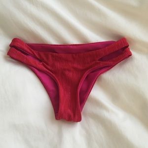 L*space reversible bottoms