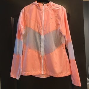 Nike running light weight rain jacket