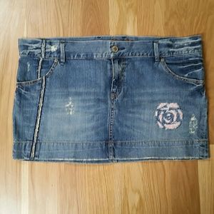 Old Navy denim jean skirt with destruction