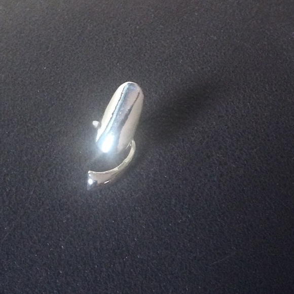 Nail ring - Picture 1 of 1