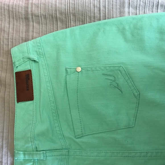 Express teal mint aqua pastel mini jean skirt - Picture 4 of 4