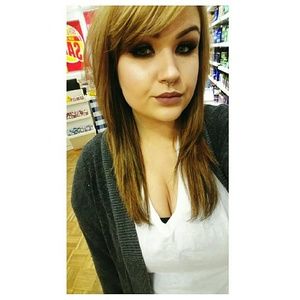 Meet your Posher, Sierra