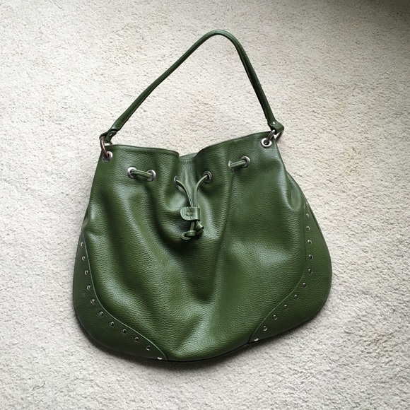 Great Fall Bag! Green leather Furla bag