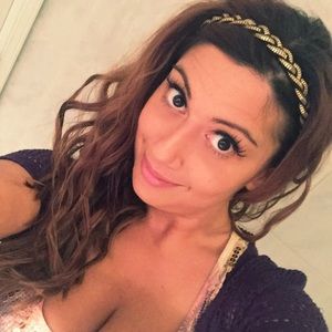 Meet your Posher, Jessica