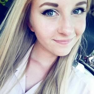 Meet your Posher, Kenzie