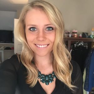 Meet your Posher, Maddie