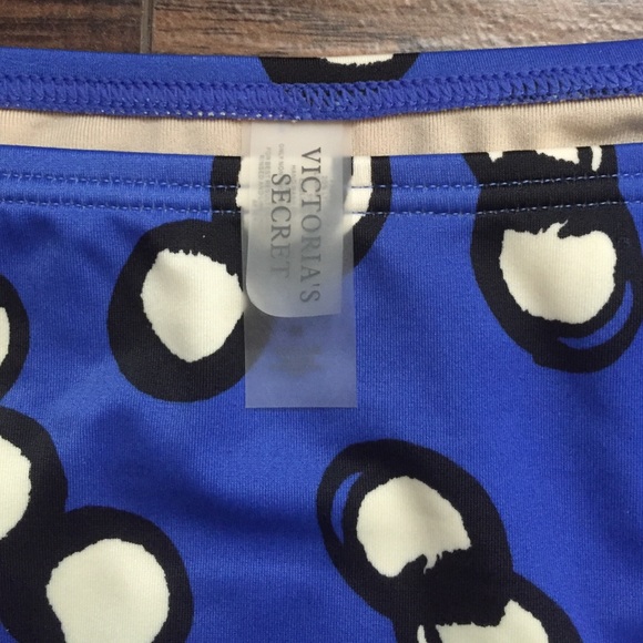 Victoria's Secret swimsuit - Picture 2 of 4