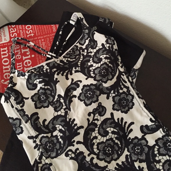 Lululemon workout set