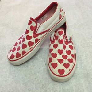 Red ❤️❤️❤️❤️ Vans!!