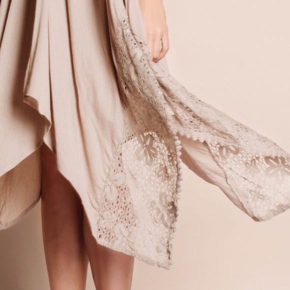 "Scythe" Lace Accent Handkerchief Hem Midi Dress - Picture 3 of 4