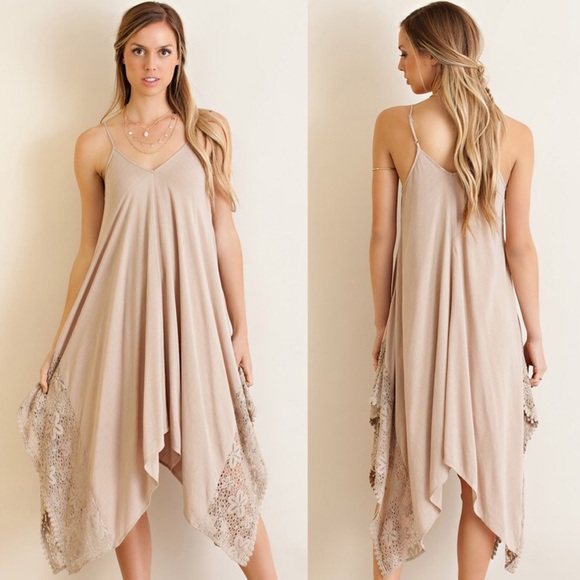 "Scythe" Lace Accent Handkerchief Hem Midi Dress - Picture 4 of 4