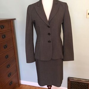 T Tahari suit separates blazer skirt pants
