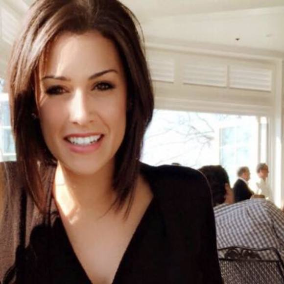 Meet your Posher, Gabby - Picture 1 of 1