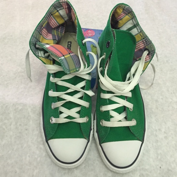 Kelly Green Converse Hi-Top!