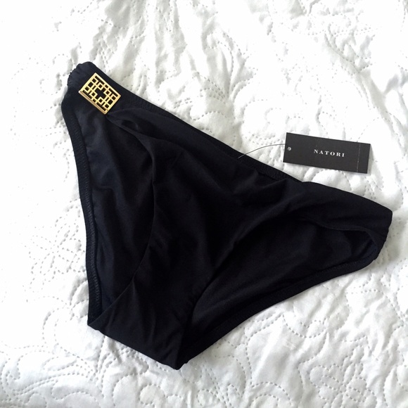 NATORI black bikini bottom 💕