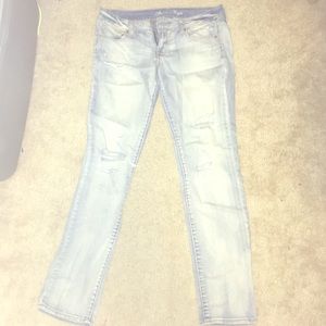 American Eagle skinny jeans