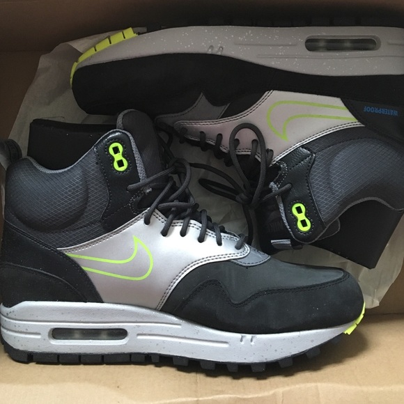 Womens Air Max Sneaker Boot