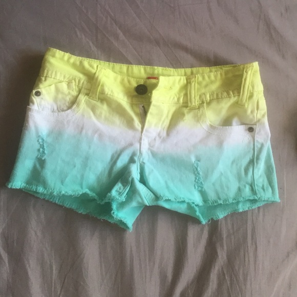 Bongo shorts size 1