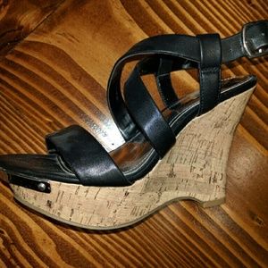 JLo Wedges!!!