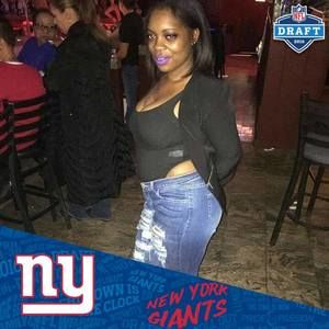 Meet your Posher, Latisha