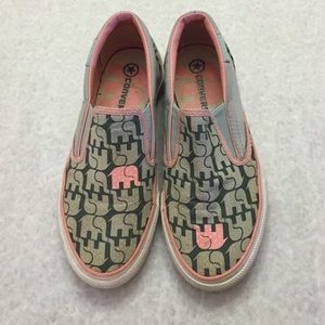 Elephant Print Converse, size 7!!