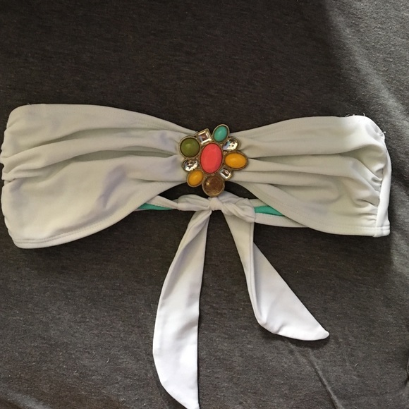 White bandeau top