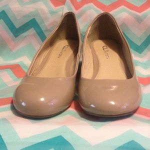CL Laundry Nude Flats