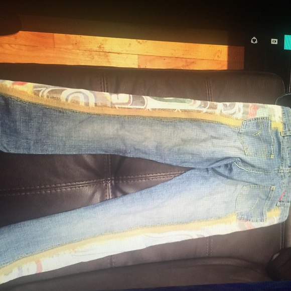 Indigo red jeans