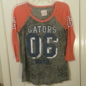 VS PINK FLORIDA GATORS SHIRT