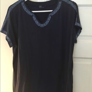 Short sleeve with stitching