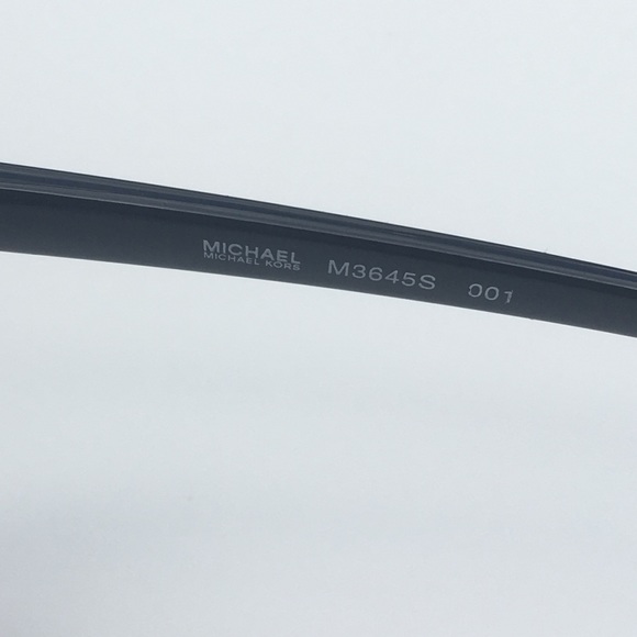 Michael Kors Sunglasses NWOT - Picture 2 of 4