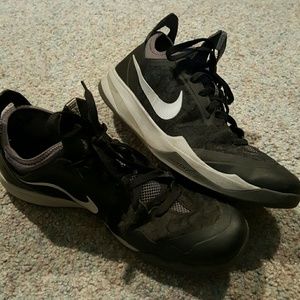 Mens Nike Zoom Basketball Shoes