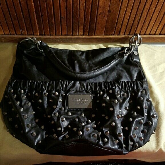 Simply Vera Wang unusual handbag