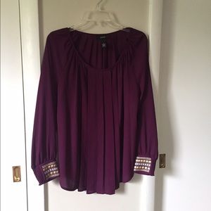 ☀️DONATING MONDAY☀️Purple Alfani shirt