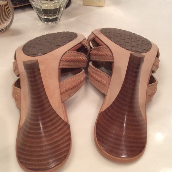 Cole Haan pumps - Picture 2 of 4