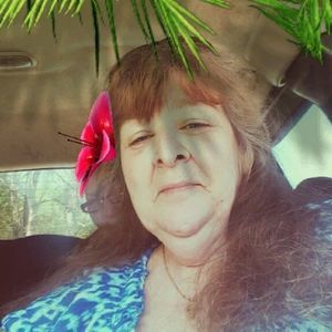 Meet your Posher, Catherine