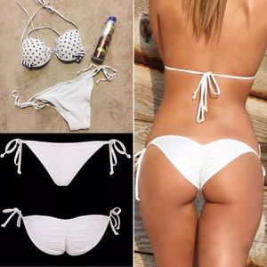 NWOT Ruched Cheeky Bikini Bottom