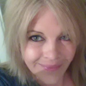 Meet your Posher, Debra