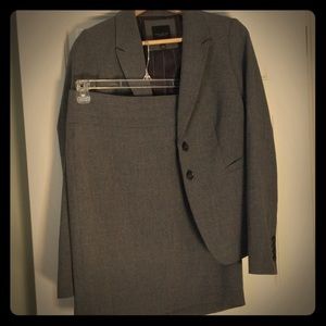 Banana Republic suit