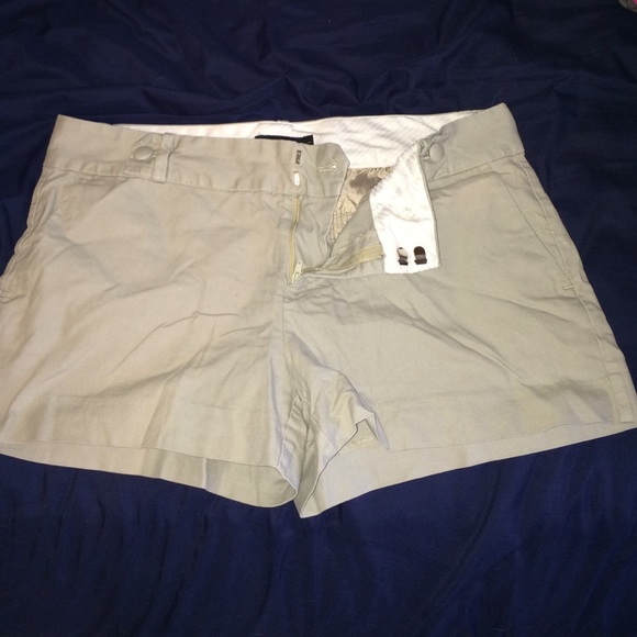 Banana republic khaki shorts