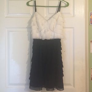 Guess size 0 ruffle dress