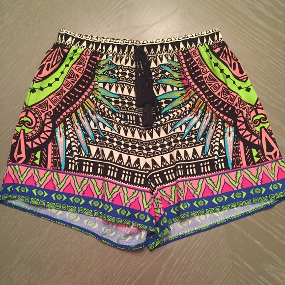 Flying Tomato Aztec Shorts