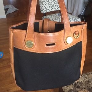 Dooney bourke small hand bag