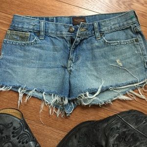 Hollister shorts💘